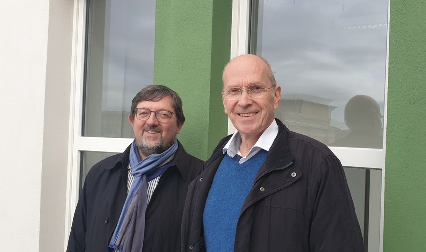 MdB Andreas Lämmel und Dr. Bertram Dressel am Standort "Universelle"